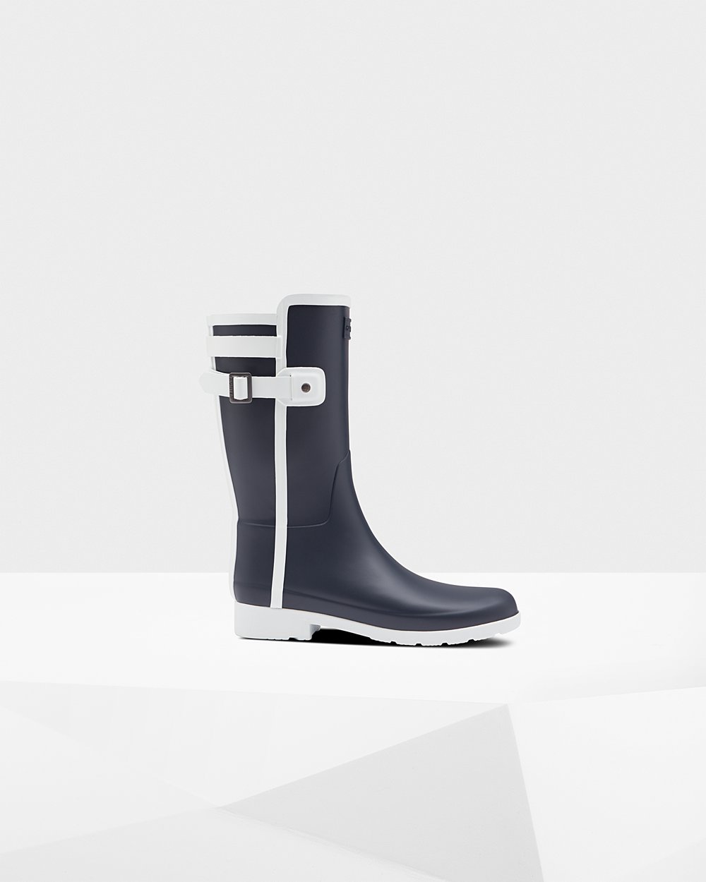 Womens Hunter Short Rain Boots Navy/White - Refined Slim Fit Contrast - 1390487-FP